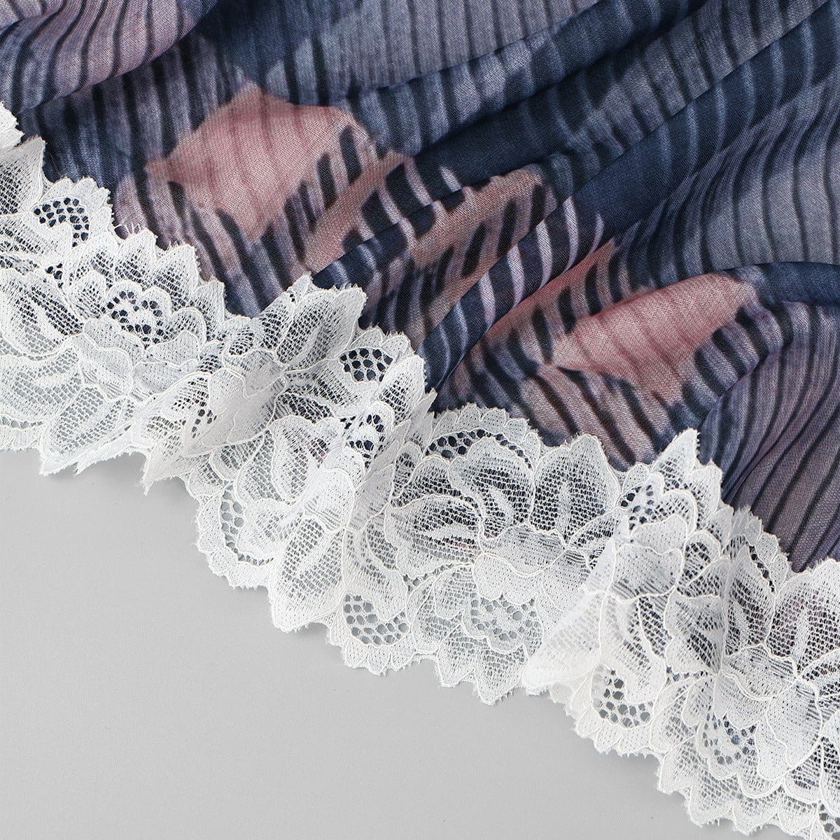 Lace Trim Print Hijab Shawl(MH231) - A-1 Thread Vault