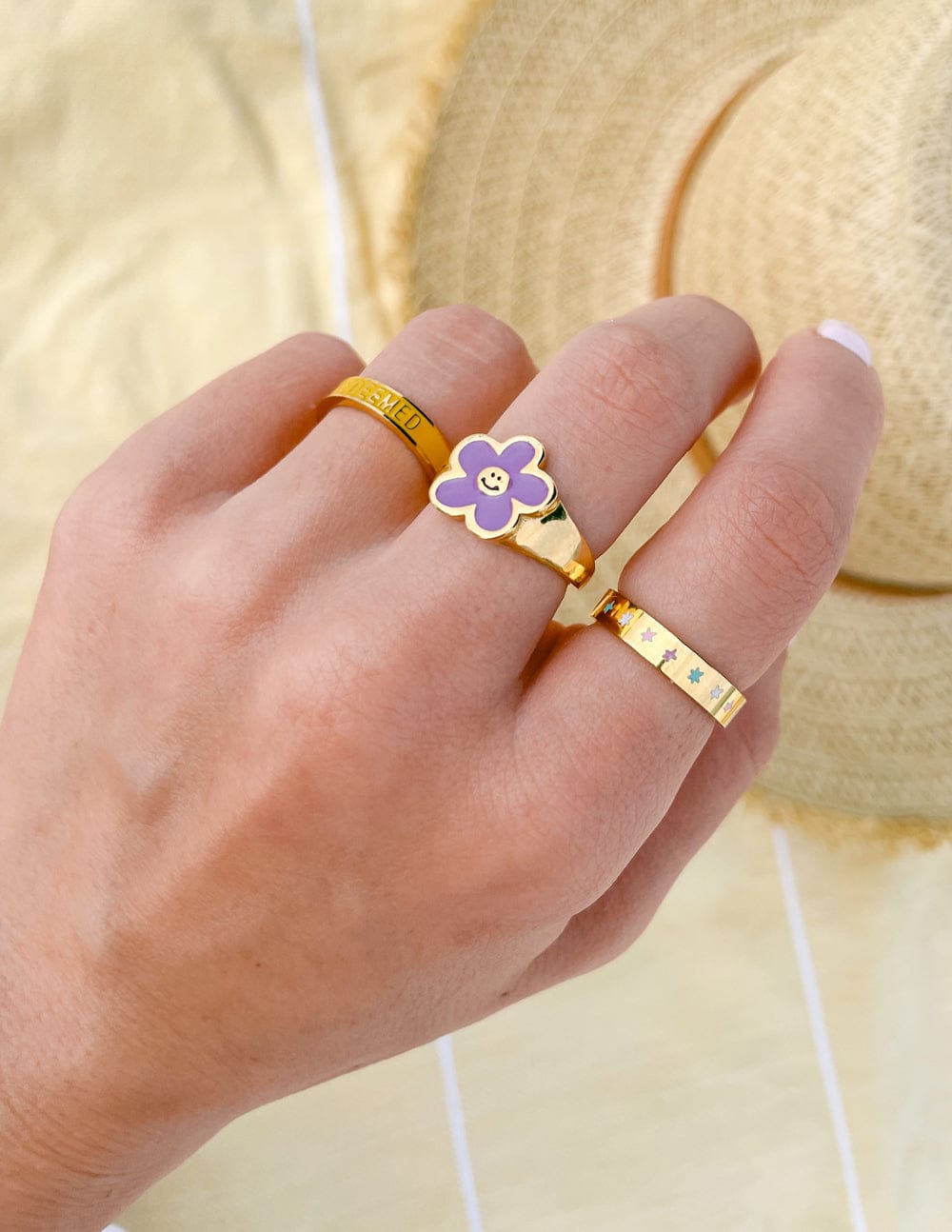 Lavender Smiley Flower Ring - A-1 Thread Vault