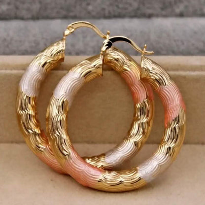 Leverback Hoop Earrings Chunky O-Shaped Tiny Earrings - A-1 Thread Vault