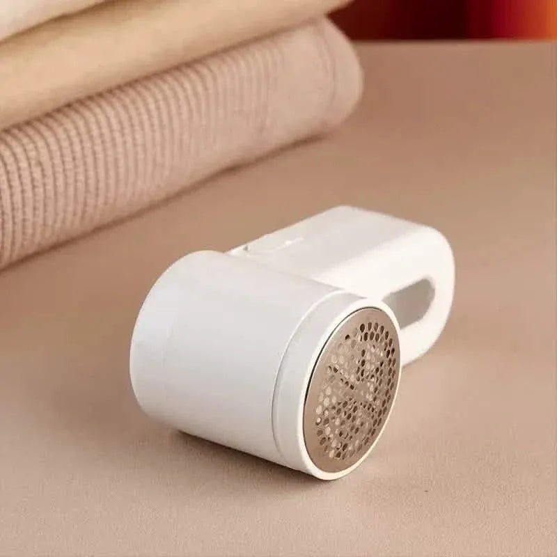 Lint Remover and Fabric Defuzzer - A-1 Thread Vault