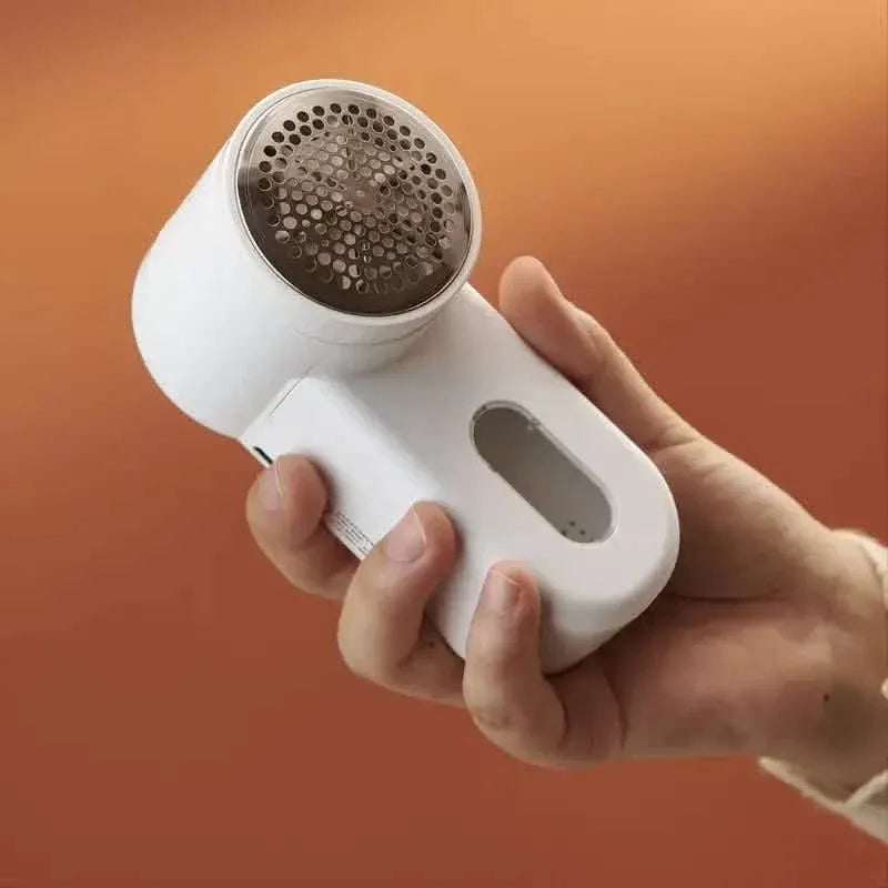 Lint Remover and Fabric Defuzzer - A-1 Thread Vault