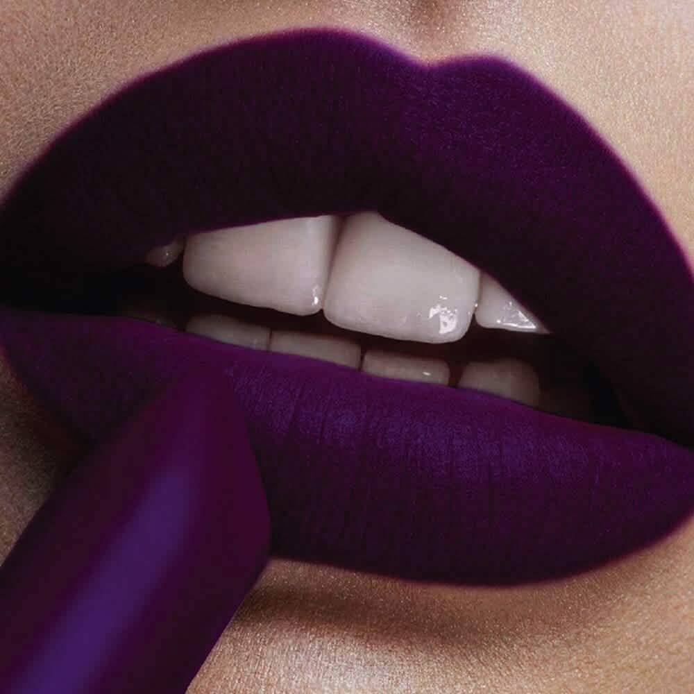 L'Oréal Paris Colour Riche Matte Lipcolour - A-1 Thread Vault