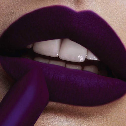 L'Oréal Paris Colour Riche Matte Lipcolour - A-1 Thread Vault