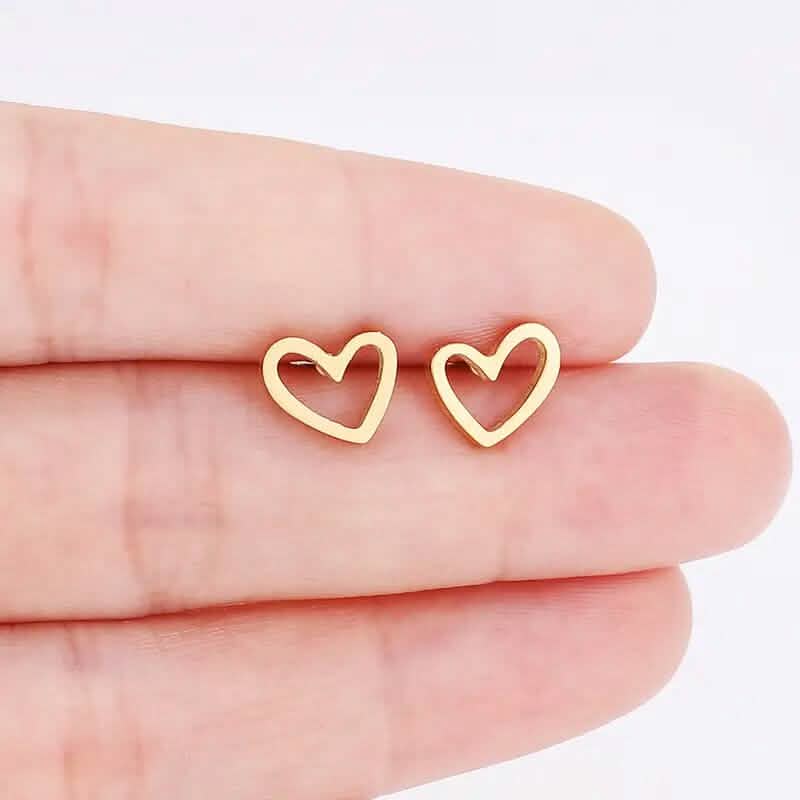 Love Stud Alloy Heart Earrings - A-1 Thread Vault