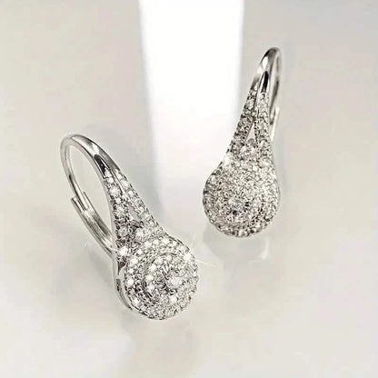 Luxury Eight Heart Earrings with Cubic Zirconia - A-1 Thread Vault
