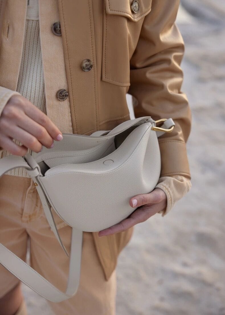 MAC182 Lychee Textured One-Shoulder Crossbody Saddle Bag - A-1 Thread Vault