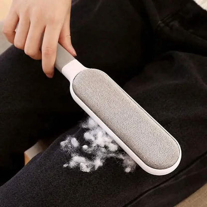 Manual Electrostatic Sticky Lint Pet Hair Dust Brush - A-1 Thread Vault