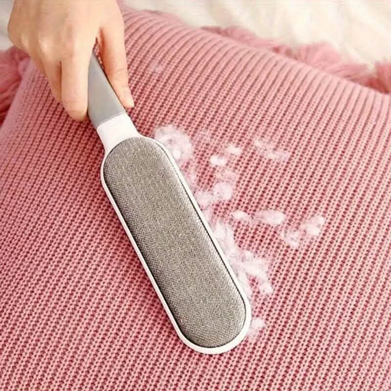 Manual Electrostatic Sticky Lint Pet Hair Dust Brush - A-1 Thread Vault