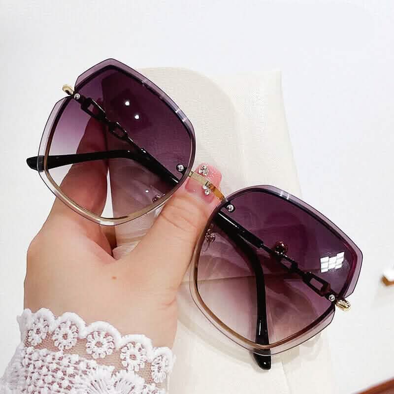 Metal Trimming Oversized Rhinestones Gradient Sun Glasses - A-1 Thread Vault