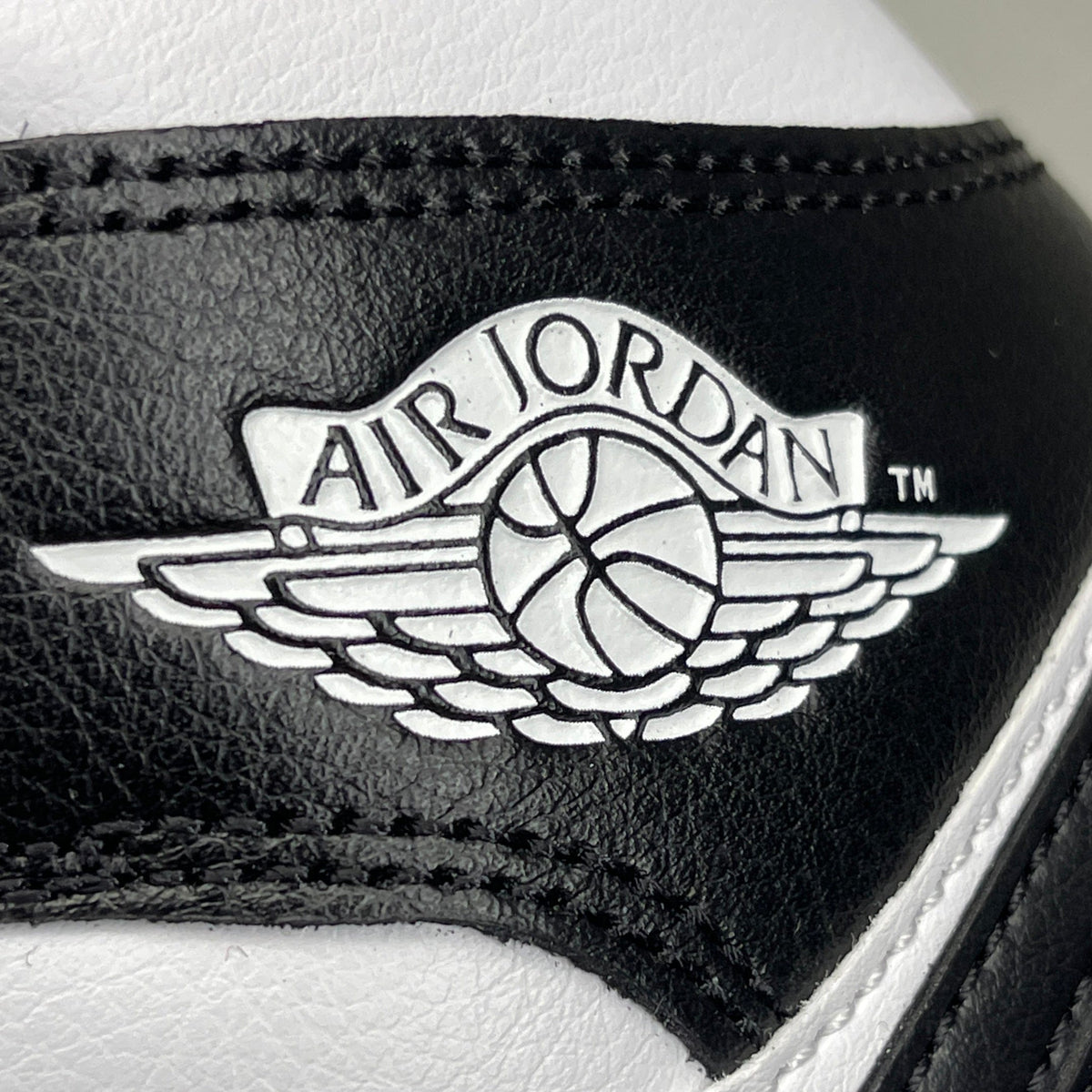 NIKE AIR JORDAN 1 Mid Panda Shoe Women's Sz 8 Black / White DV0991-101 (New) - A-1 Thread Vault