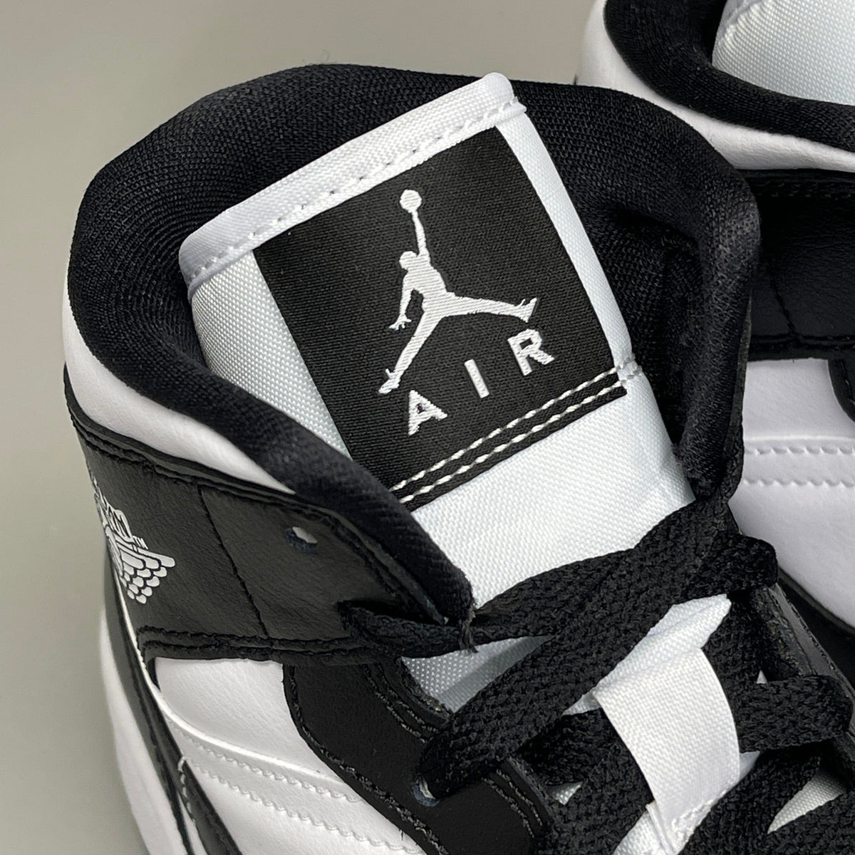 NIKE AIR JORDAN 1 Mid Panda Shoe Women's Sz 8 Black / White DV0991-101 (New) - A-1 Thread Vault