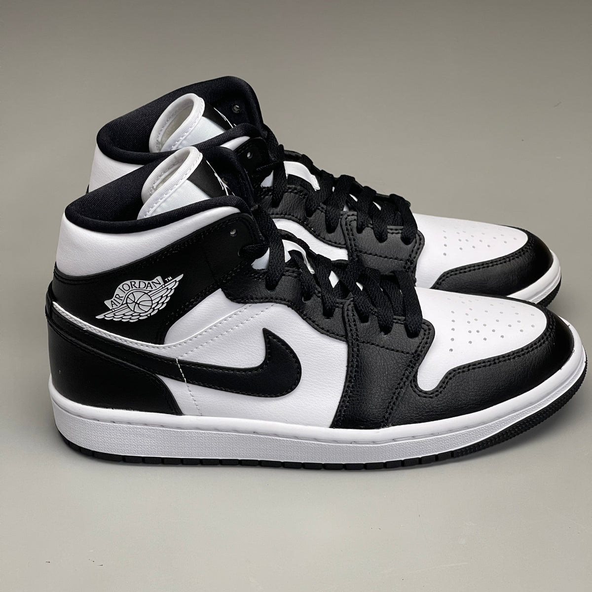 NIKE AIR JORDAN 1 Mid Panda Shoe Women's Sz 8 Black / White DV0991-101 (New) - A-1 Thread Vault