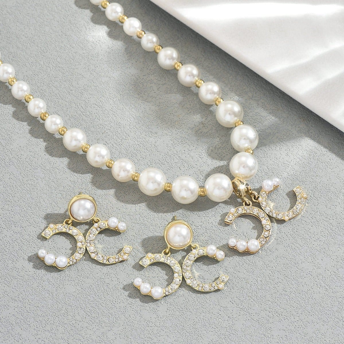 Pearl Necklace & Earring Set Elegant Jewelry Collection (MAC418) - A-1 Thread Vault