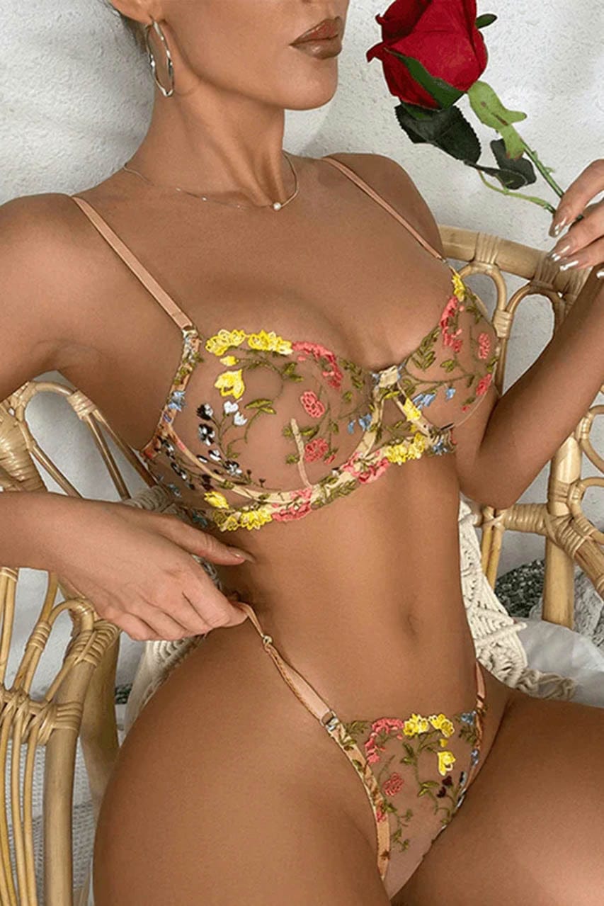 Plus Size Spring Garden Bra Set - A-1 Thread Vault
