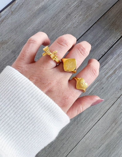Radiant Heart Ring - A-1 Thread Vault