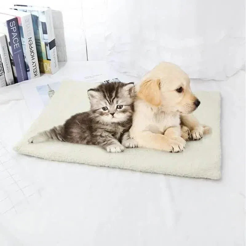 Self Heating Pet Mat - A-1 Thread Vault
