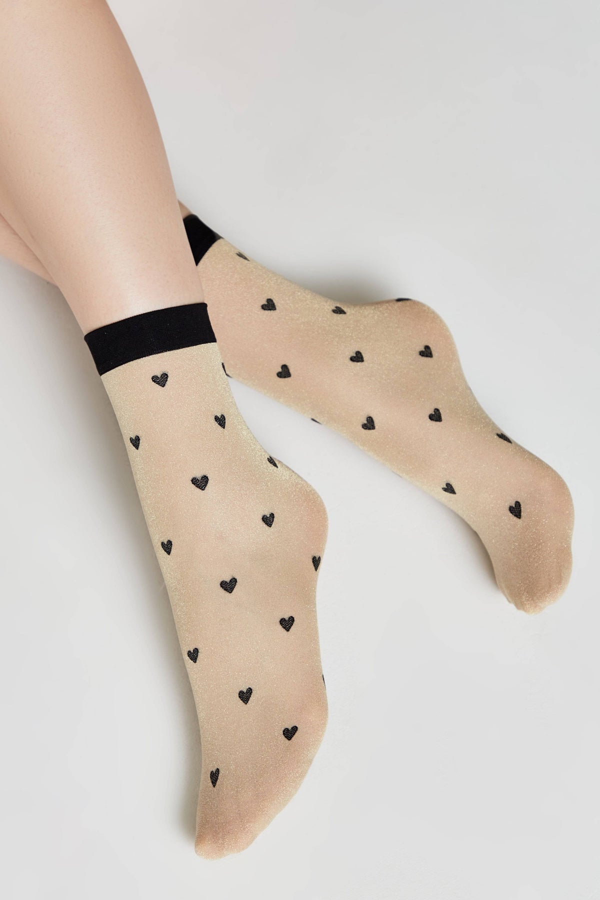 Shimmering Socks Conte Fantasy - "Hearts" Designs - A-1 Thread Vault