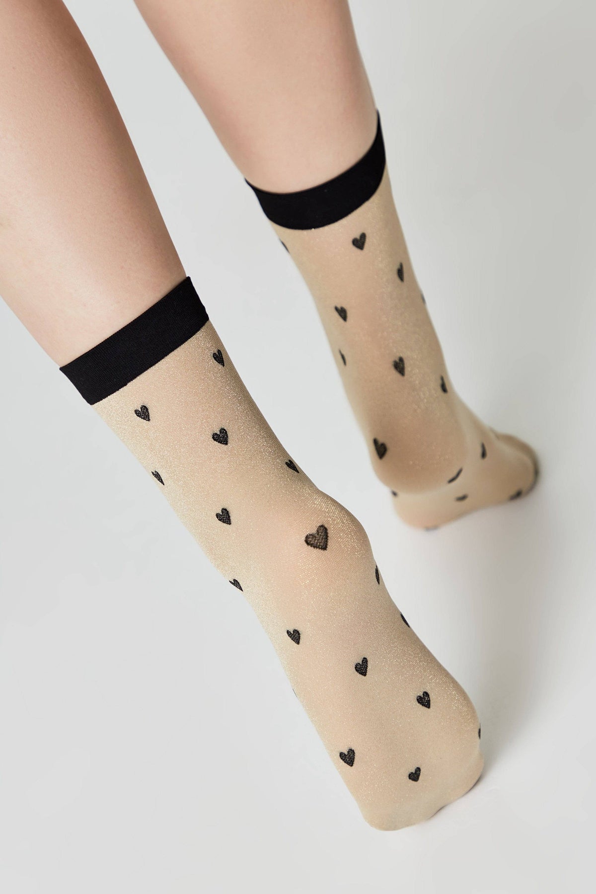 Shimmering Socks Conte Fantasy - "Hearts" Designs - A-1 Thread Vault