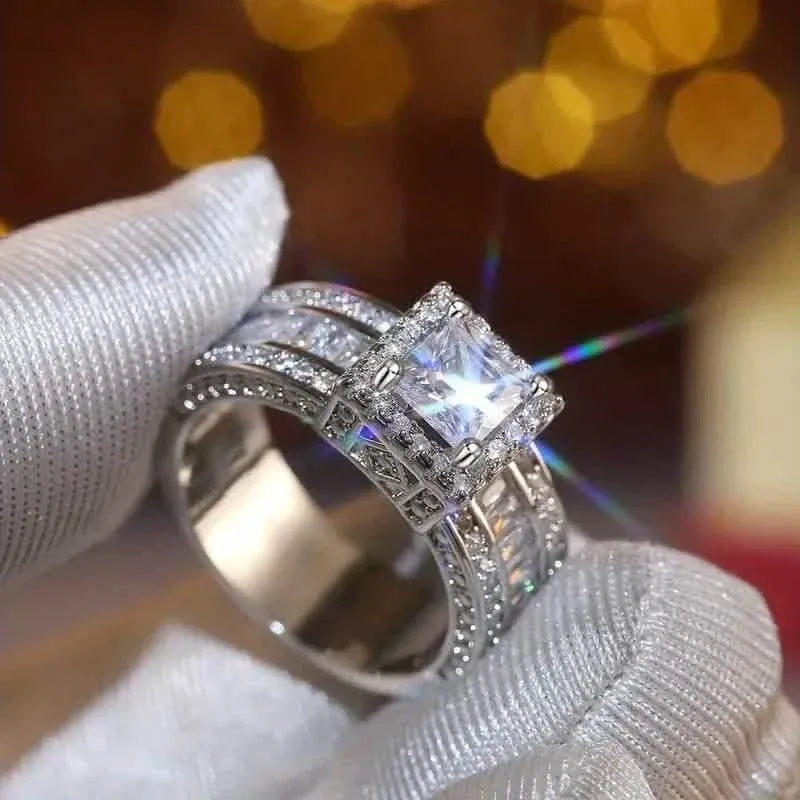 Shiny Halo Ring Inlaid Square Cut Shiny Zirconia Ring - A-1 Thread Vault