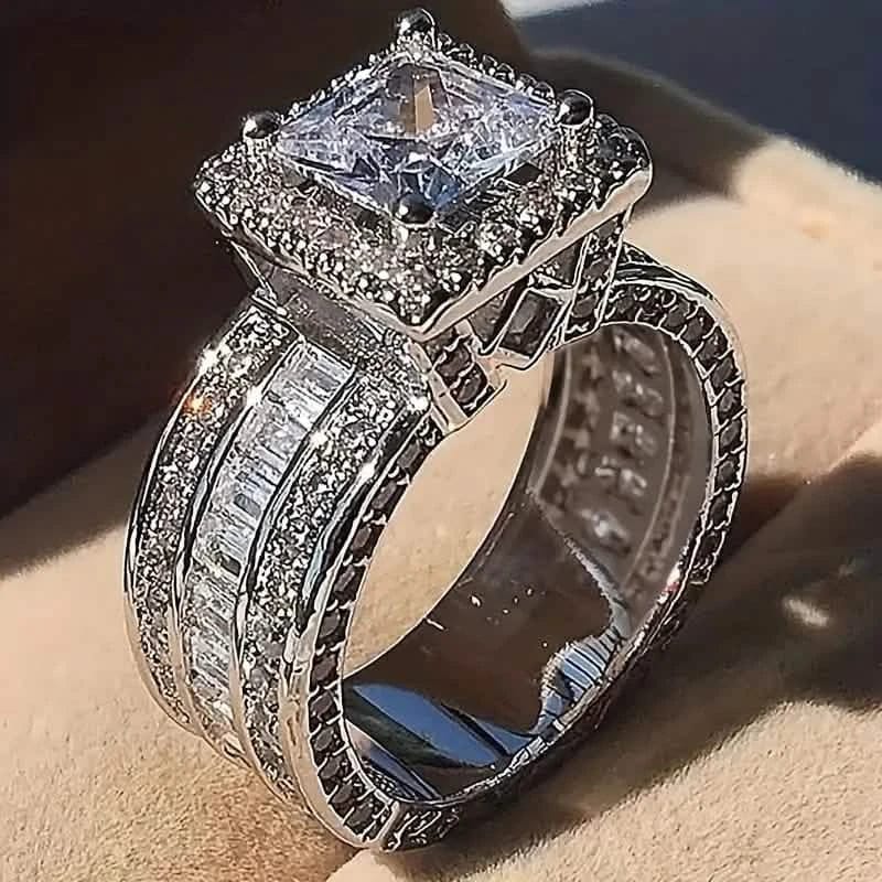 Shiny Halo Ring Inlaid Square Cut Shiny Zirconia Ring - A-1 Thread Vault
