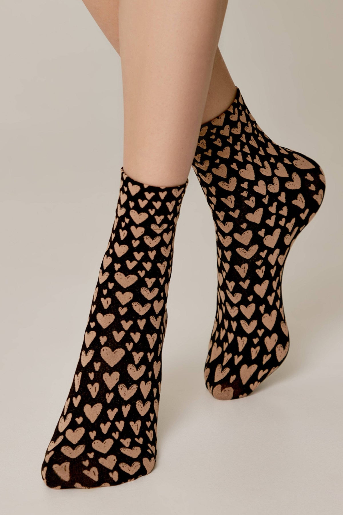 Socks Conte Fantasy - Heart Pattern - A-1 Thread Vault