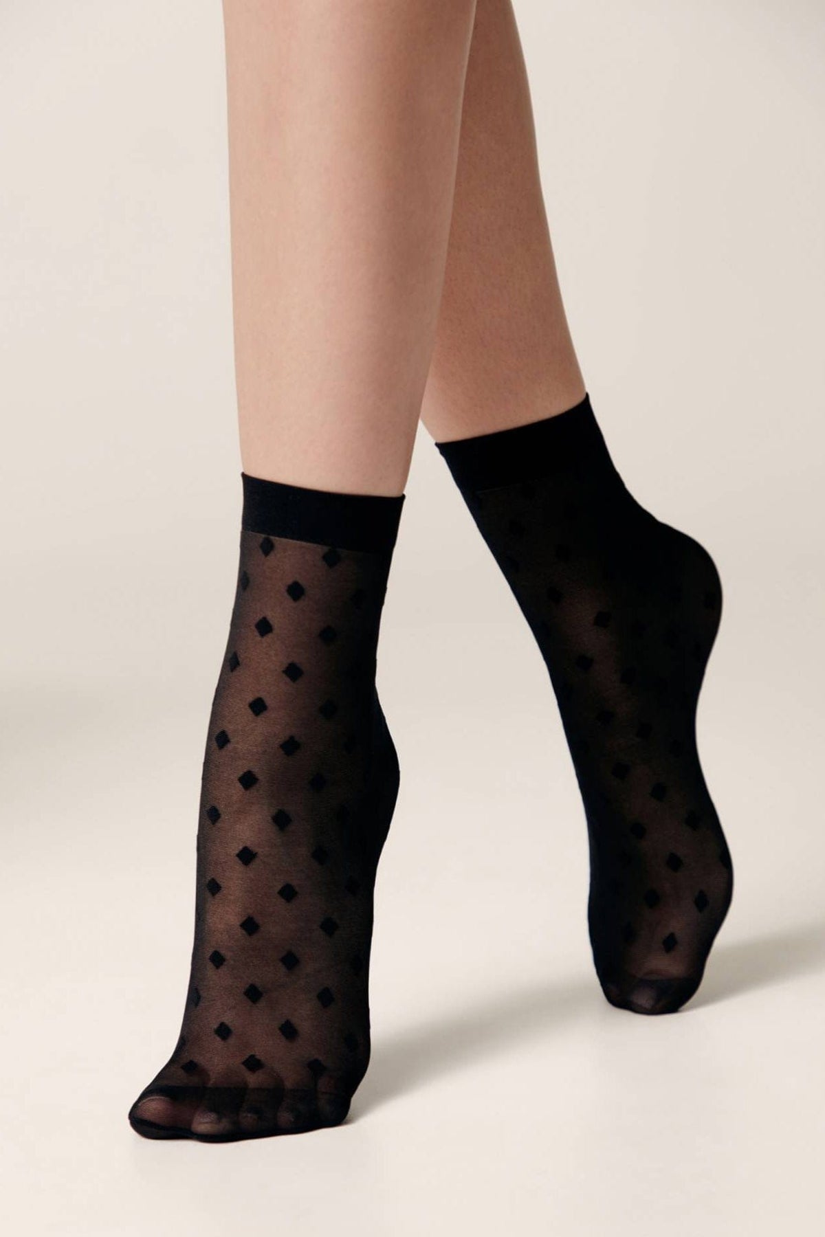 Socks Conte Fantasy - Small Diamond Pattern - A-1 Thread Vault