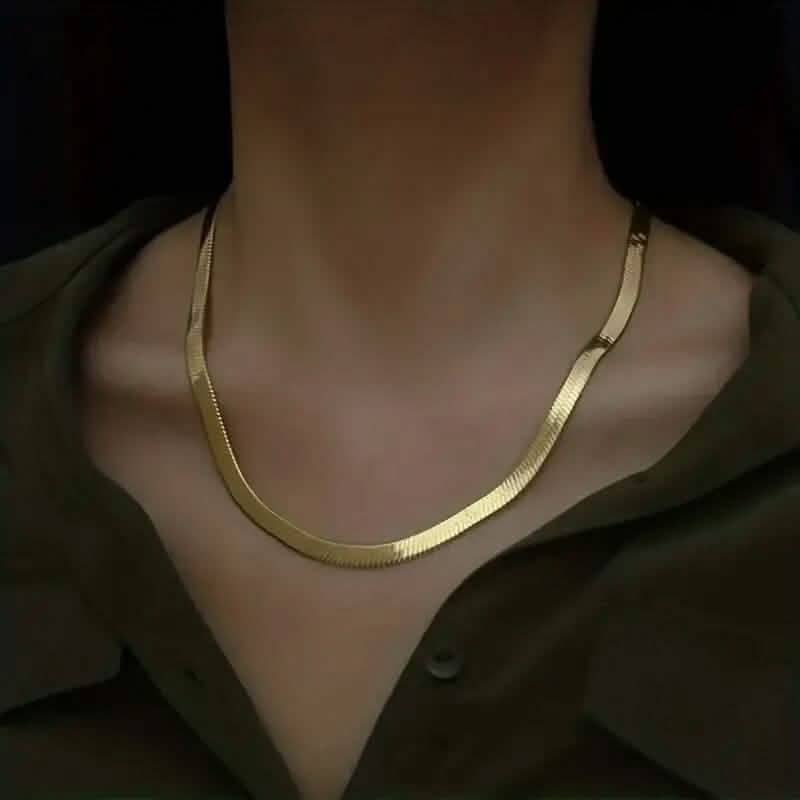 Stainless Steel Blade Unisex Flat Snake Clavicle Chain - A-1 Thread Vault