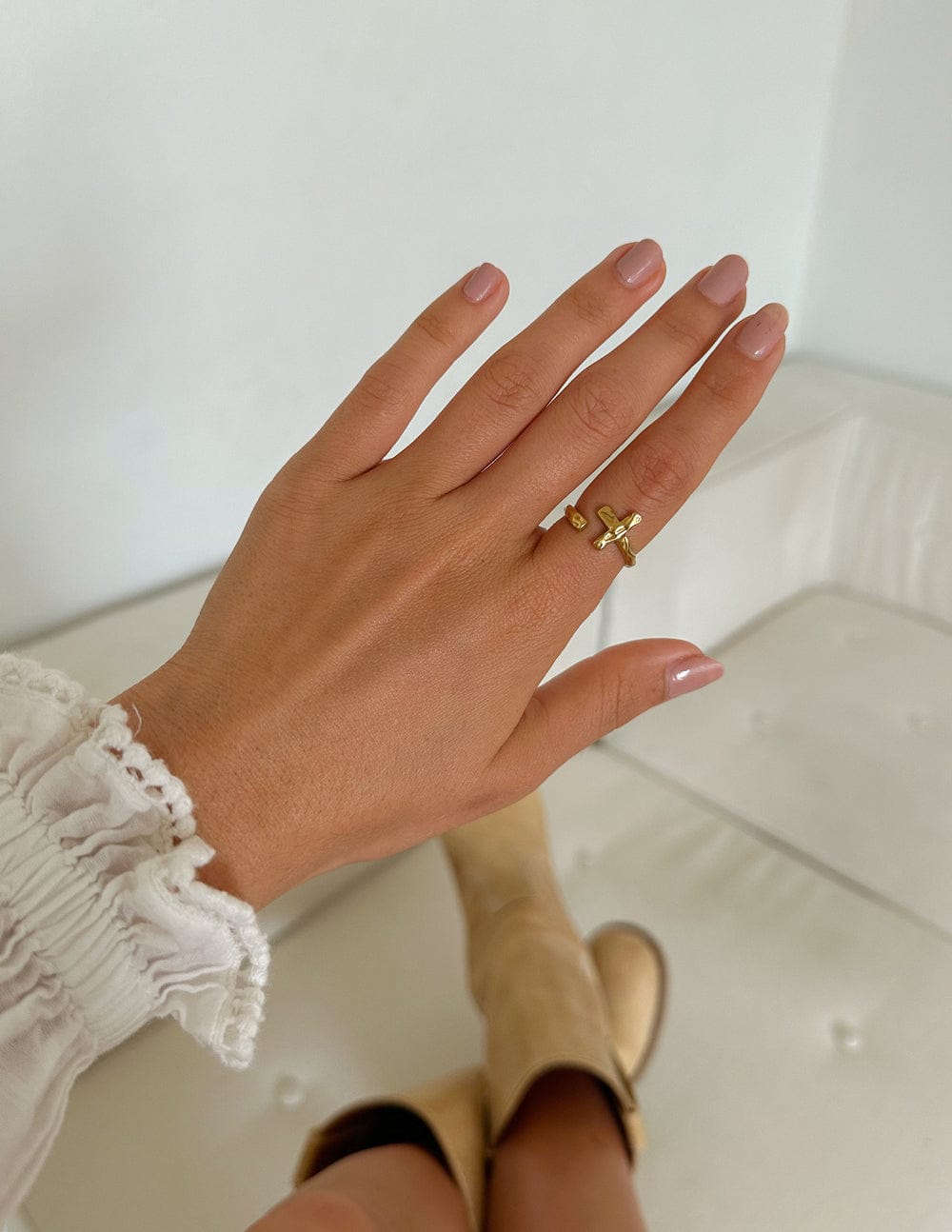 Textured Wrapped Cross Ring - A-1 Thread Vault