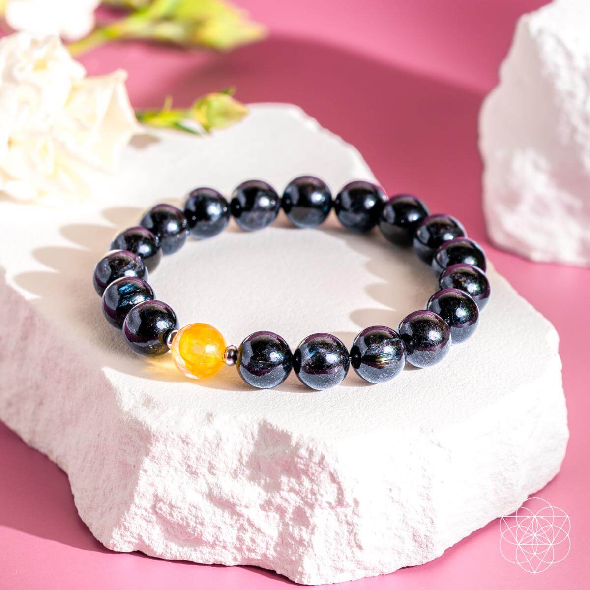 The Arfvedsonite Deep Healing Bracelet - A-1 Thread Vault