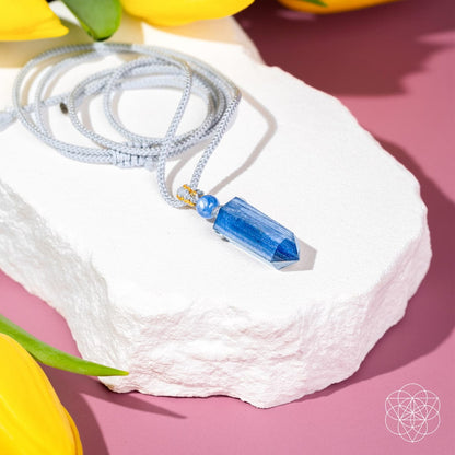The Aura Shield - Rare Kyanite Pendant - A-1 Thread Vault
