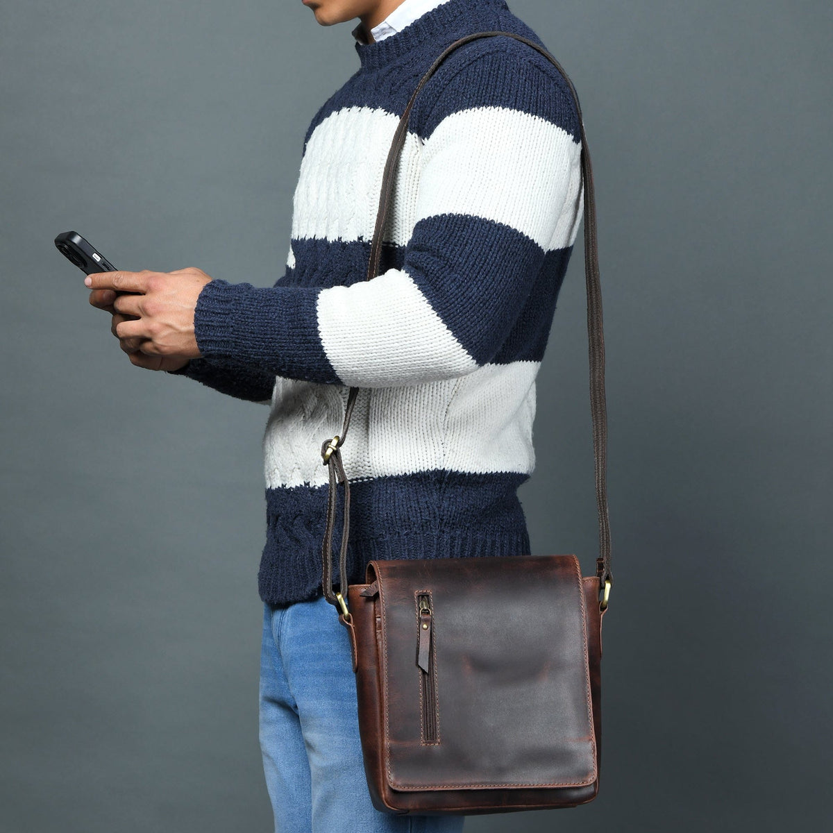 The Barton Crossbody - A-1 Thread Vault