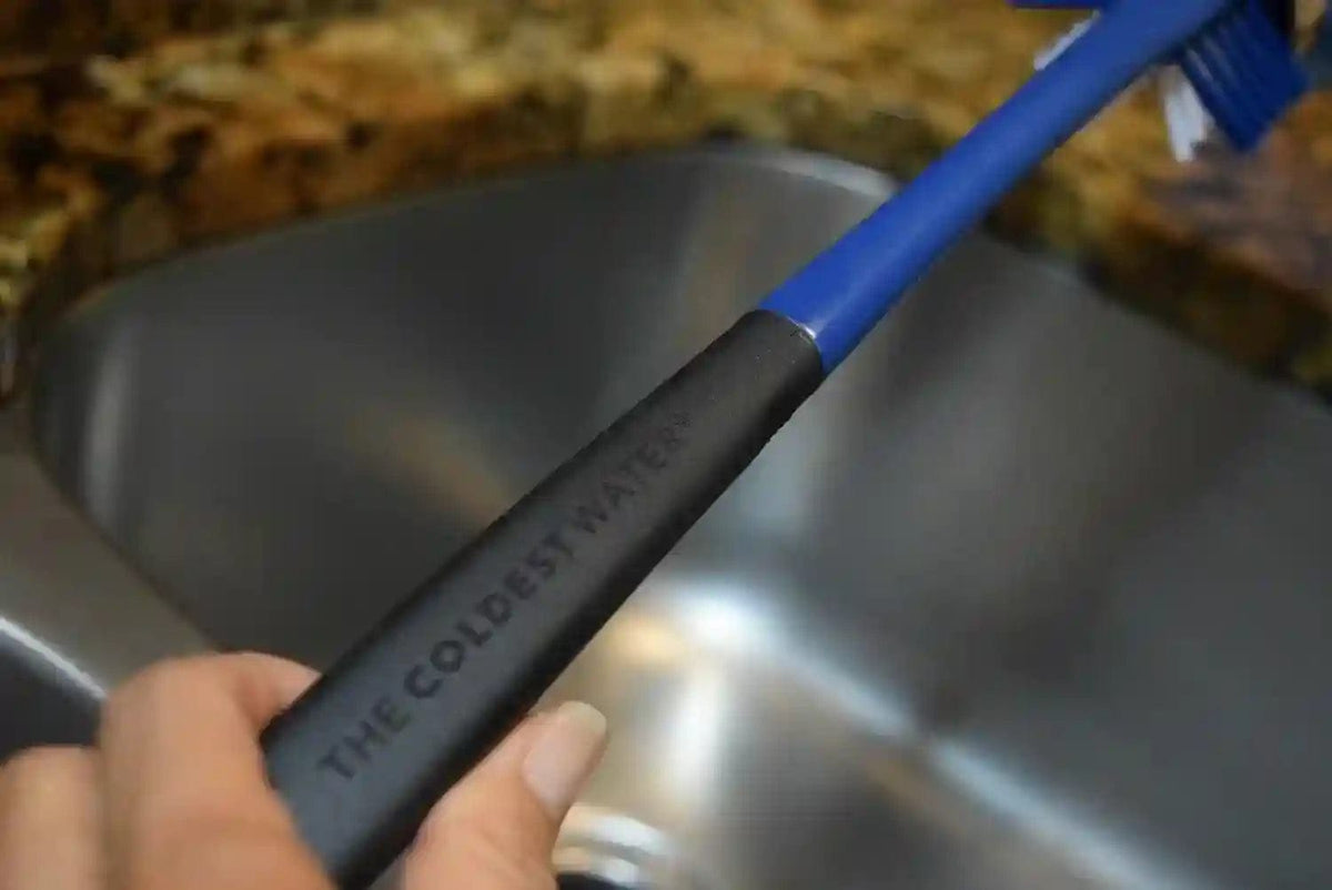 The Coldest Water Bottle Brush: 3 Tools in 1 - A-1 Thread Vault