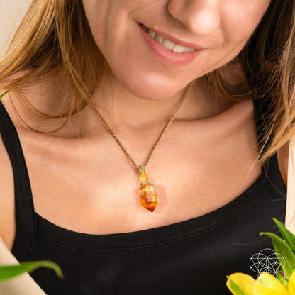 The Prosperity Pendant - A-1 Thread Vault
