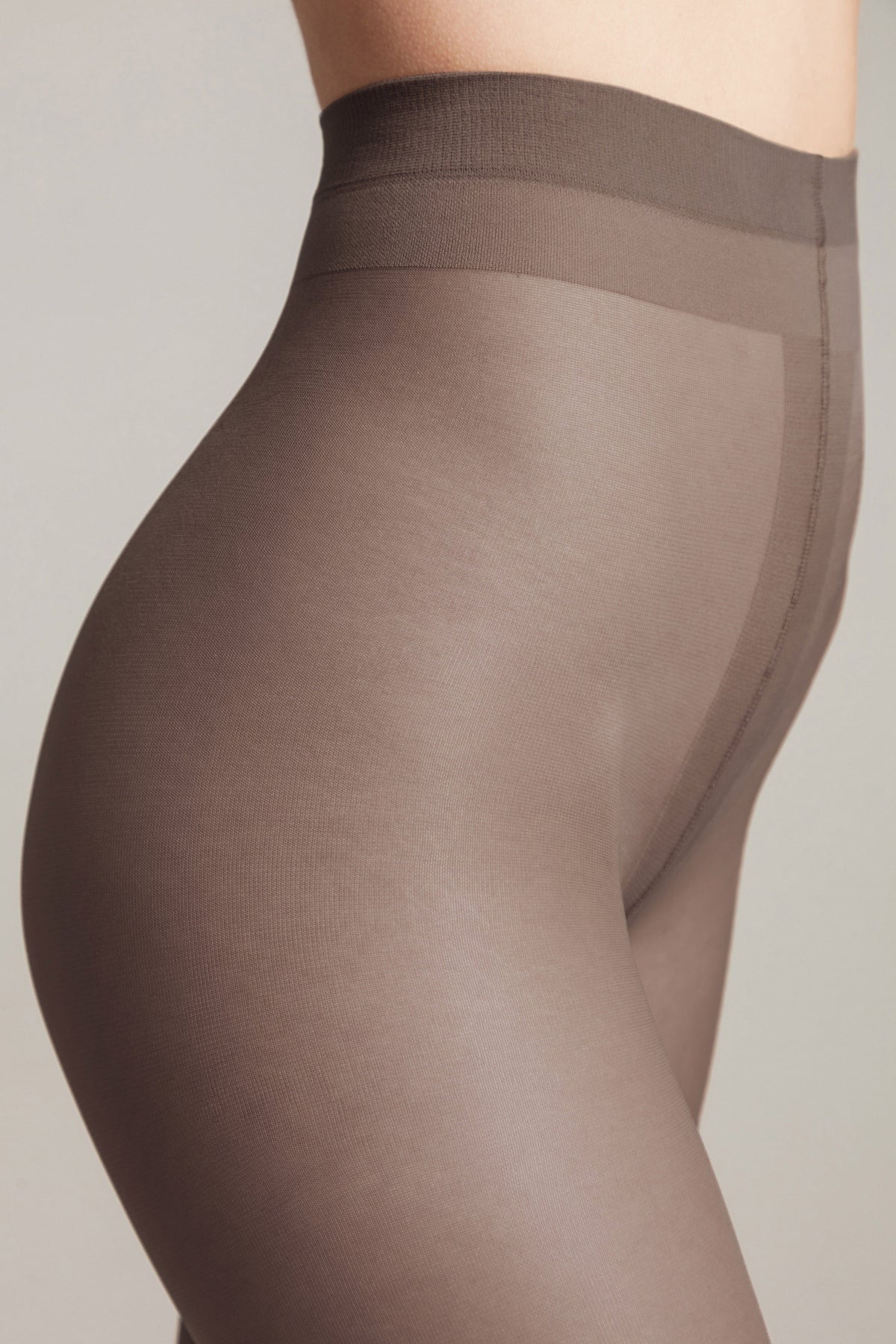 Tights Conte Prestige 20 Den - Sheer to Waist Noble Shine - A-1 Thread Vault