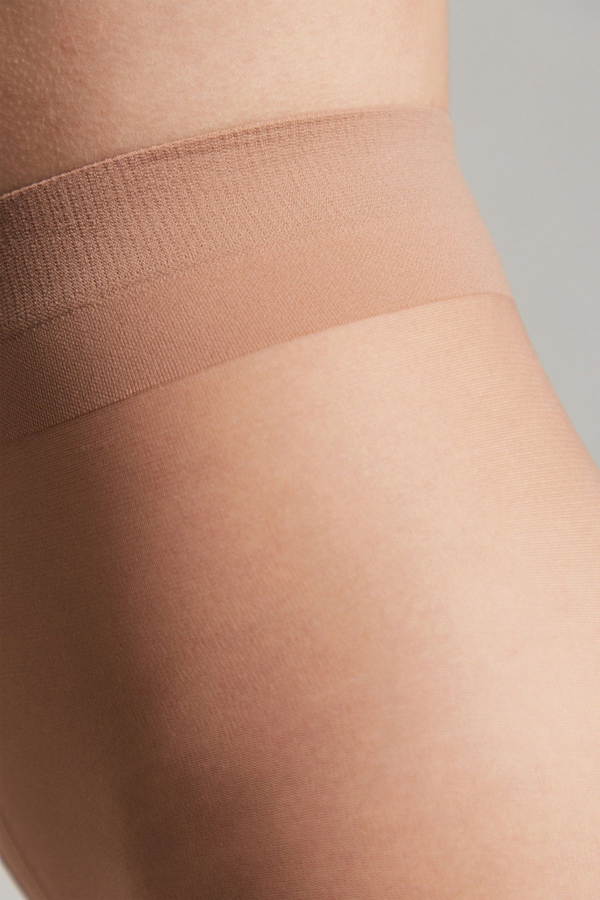 Tights Conte Tango 40 Den - Sheer to Waist Satin Shine - A-1 Thread Vault