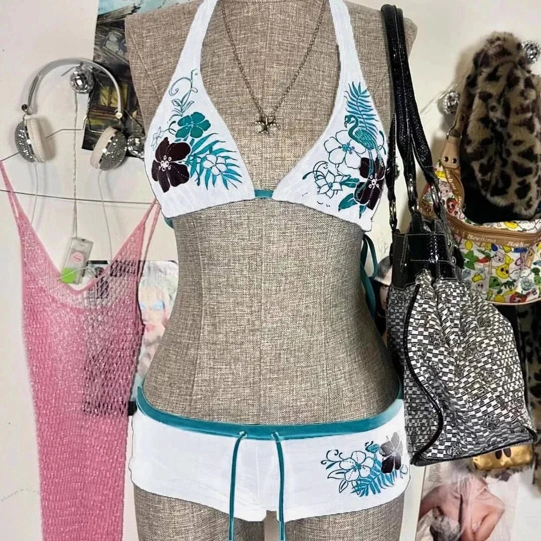 UETEEY 2025 New Summer Swimwear Bikinis Set Sexy Printed Lace Back Naked Bikini 2 Pieces Set Women's Swimwear Slit Beach Bikini - A-1 Thread Vault