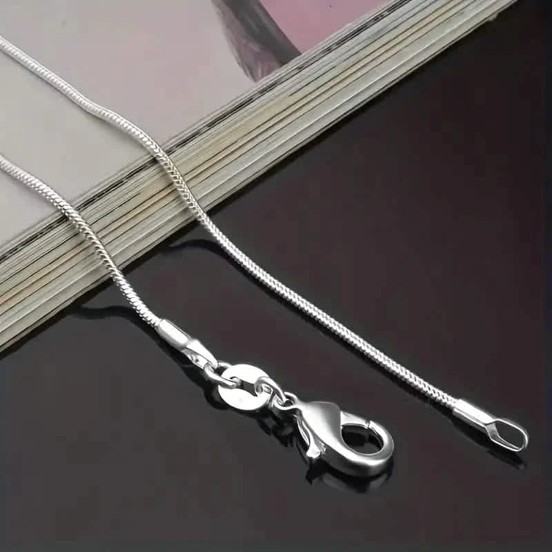 Unisex Snake Chain Necklace - A-1 Thread Vault