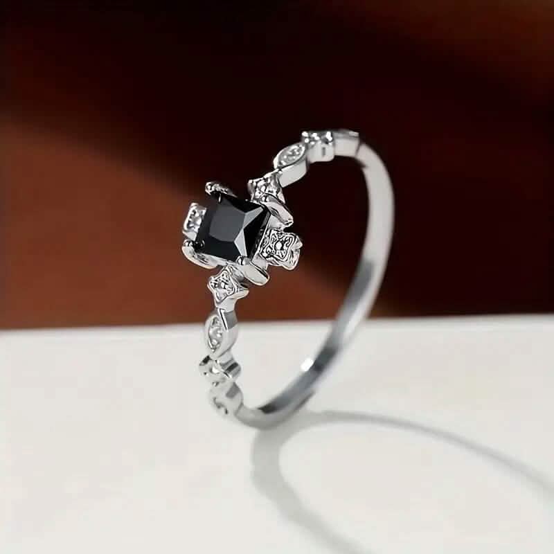 Vintage-Inspired Black Square Cubic Zirconia Ring - A-1 Thread Vault