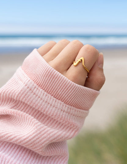 Wavy Cross Ring - A-1 Thread Vault