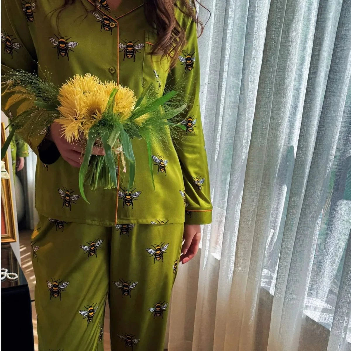 Women Satin Silk Pajamas Set Green Bees Print Pyjama Ice Silk Long Sleeve Lapel Two Piece Set Homewear Spring Autumn Fashion New - A-1 Thread Vault