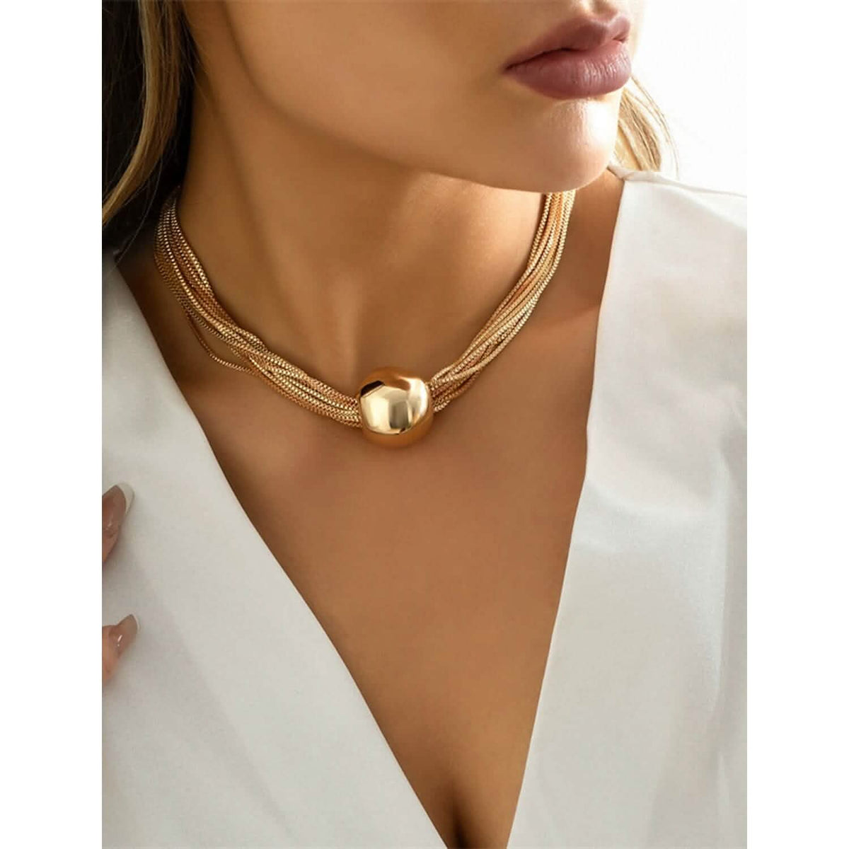 Women's Contemporary Street Geometry Necklace - A-1 Thread Vault