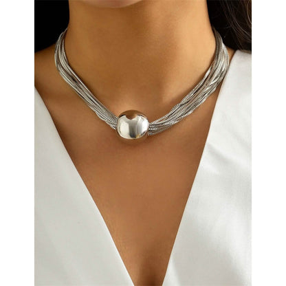 Women's Contemporary Street Geometry Necklace - A-1 Thread Vault
