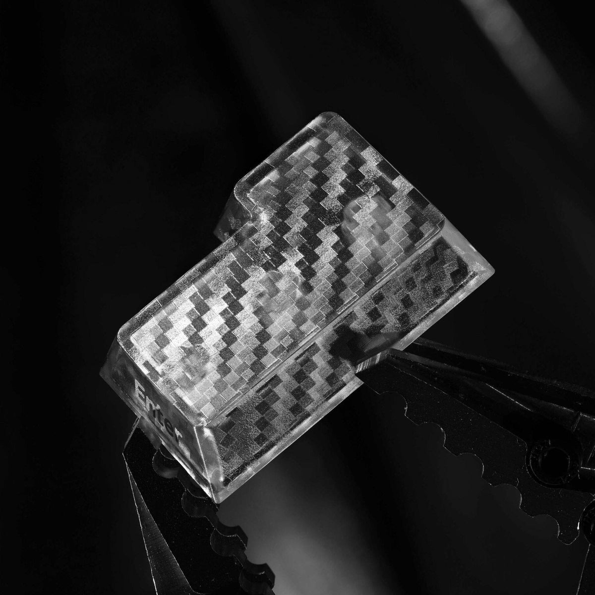 XVX Carbon Fiber Textured Cherry Profile PC Keycap Set - A-1 Thread Vault