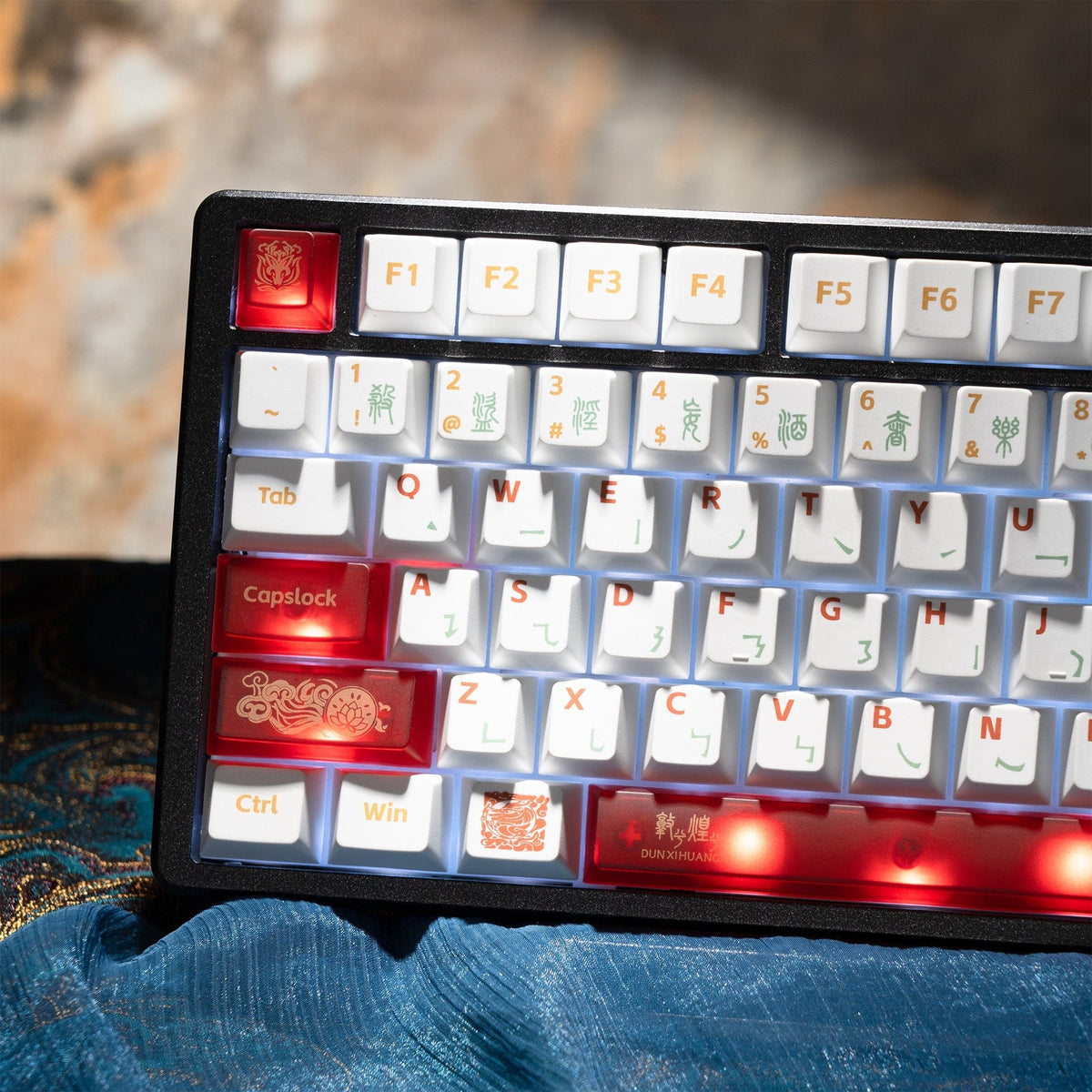 XVX Dunhuang Themed Cherry Profile PBT+PC 212-Key Keycap Full Set - A-1 Thread Vault