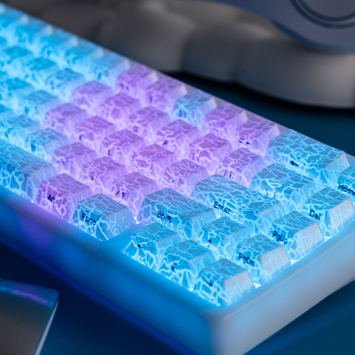 XVX IMD Ice Crack Pattern Shine-Through OEM Profile Keycap Set - A-1 Thread Vault