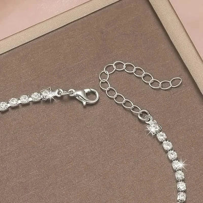 Zinc Alloy Glittering Butterfly Rhinestone Bracelet for Women - A-1 Thread Vault