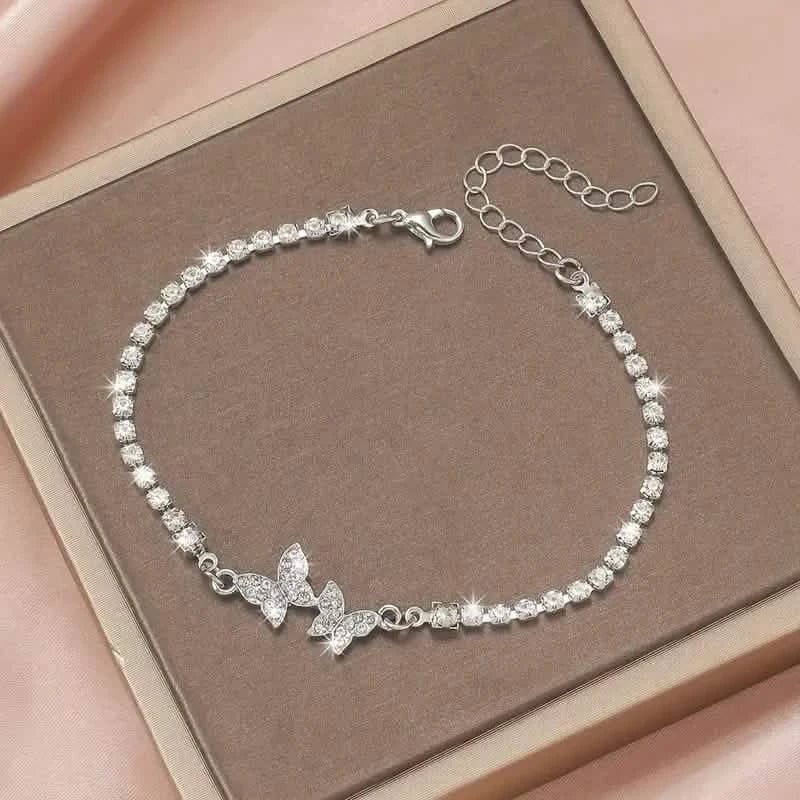 Zinc Alloy Glittering Butterfly Rhinestone Bracelet for Women - A-1 Thread Vault
